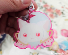 Load image into Gallery viewer, Mahou Shoujo Madoka Magika Keychains: Kyuubey