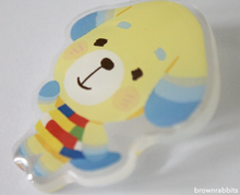 Load image into Gallery viewer, Acrylic Pin Animal Crossing Daisy